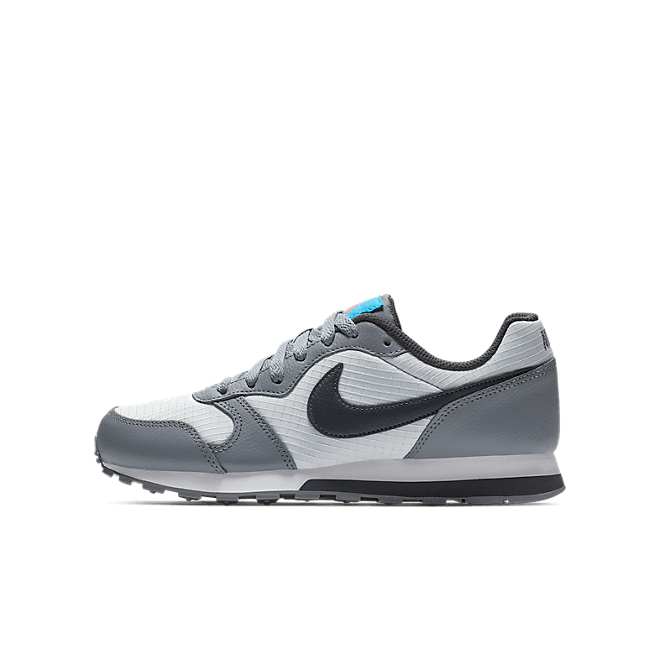 Nike MD Runner 2  807316-015