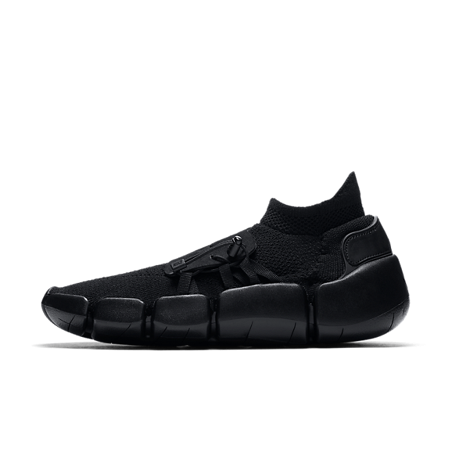 Nike Footscape Flyknit DM Black/ Black AO2611003