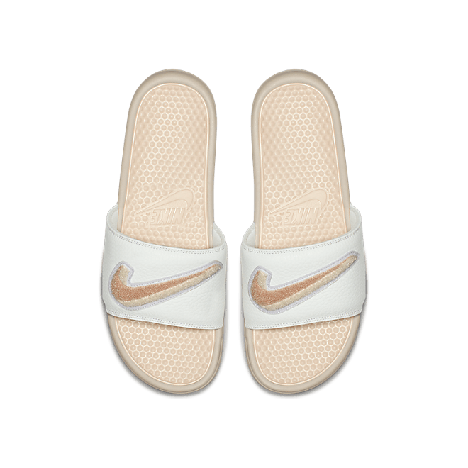 Nike Benassi "Just Do It." Chenille AO2805-800